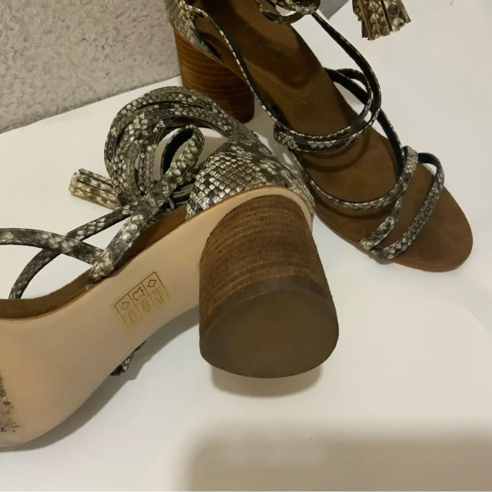 Jeffrey Campbell Womens Snakeskin Despina Heels Sandals size 7